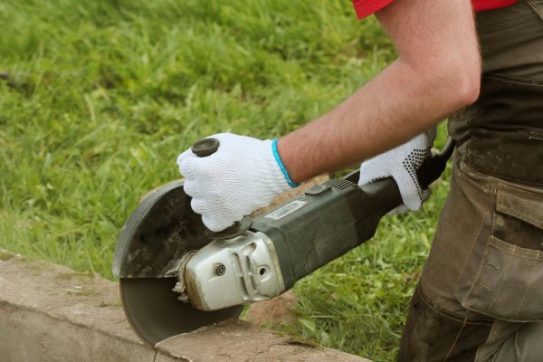 Concrete Curb Sawing
